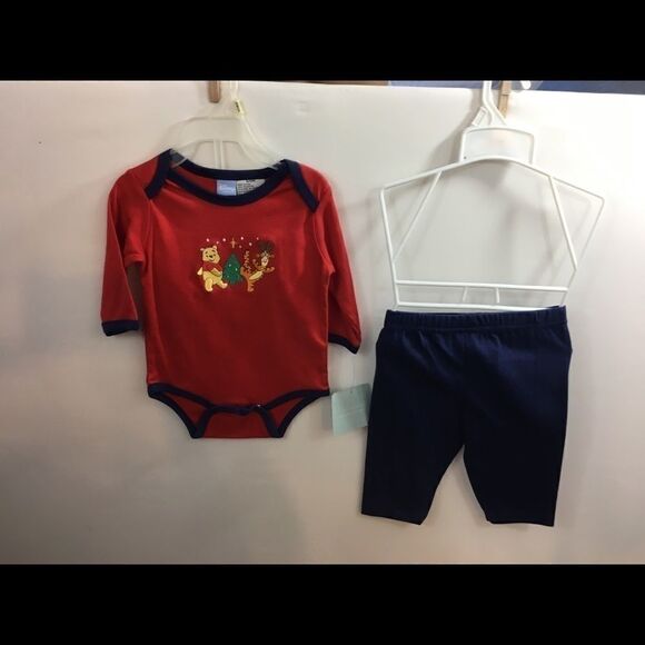 Disney Winnie The Pooh 3-6 mo Onesie w/Pants NWT - Picture 1 of 3
